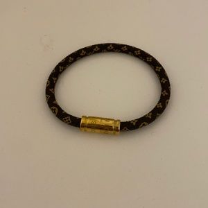 Women’s bracelet one size